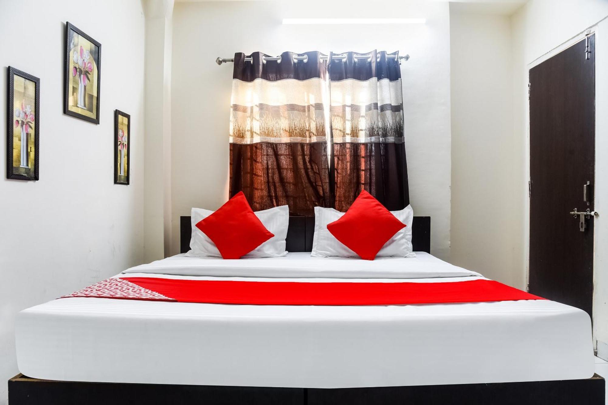 Hotel O Radhika Palace Μποπάλ Εξωτερικό φωτογραφία