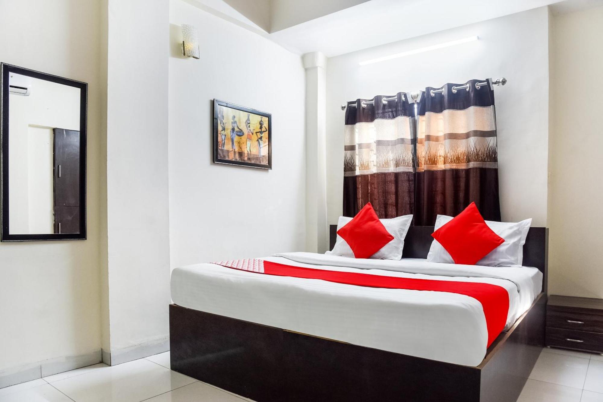 Hotel O Radhika Palace Μποπάλ Εξωτερικό φωτογραφία